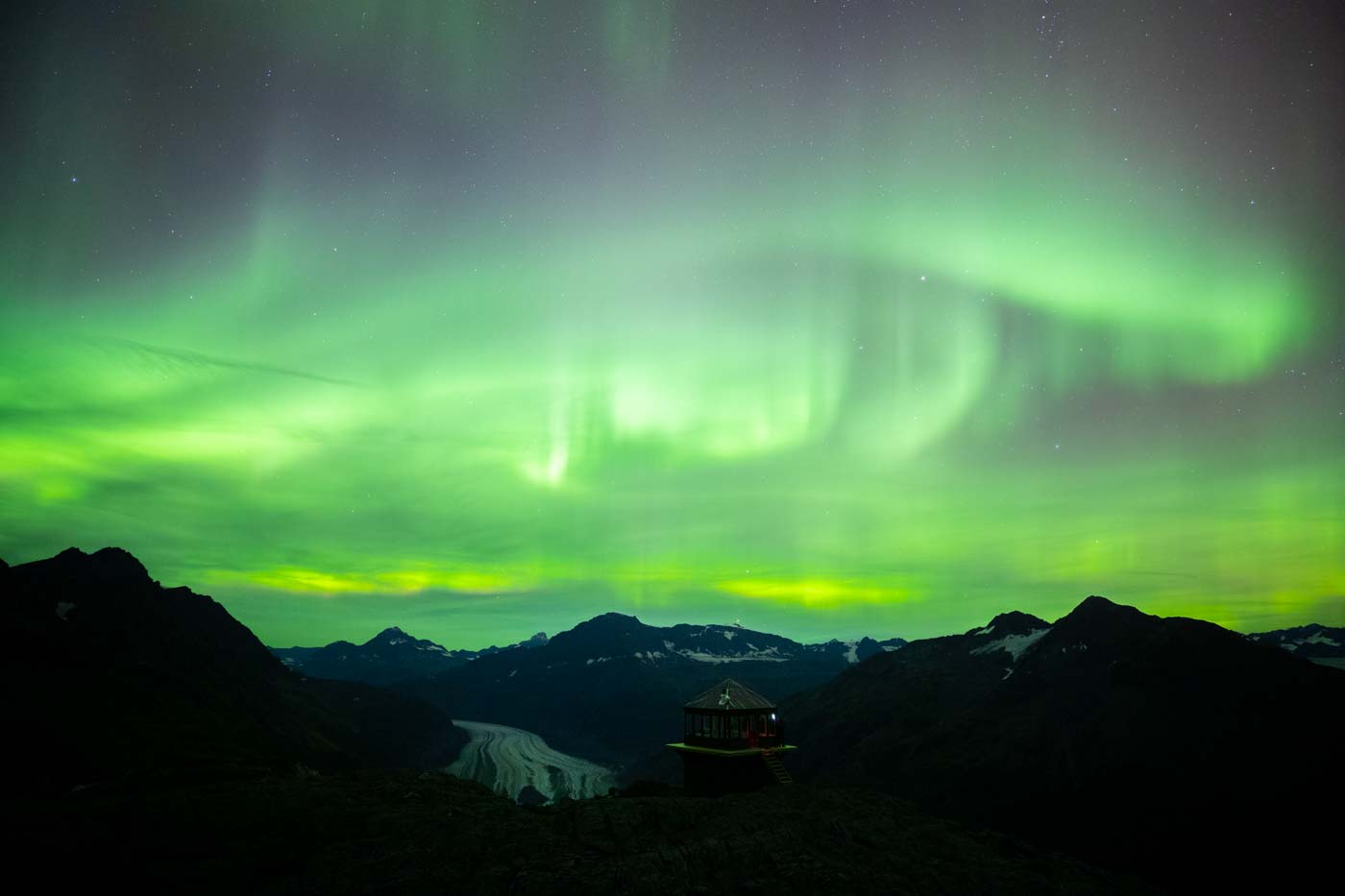 Valdez sky of auroras.